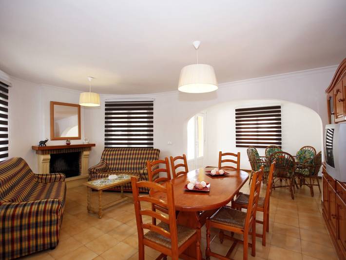 Villa pour 6 personnes, avec terrasse et jardin, animaux acceptés à Dénia - 3