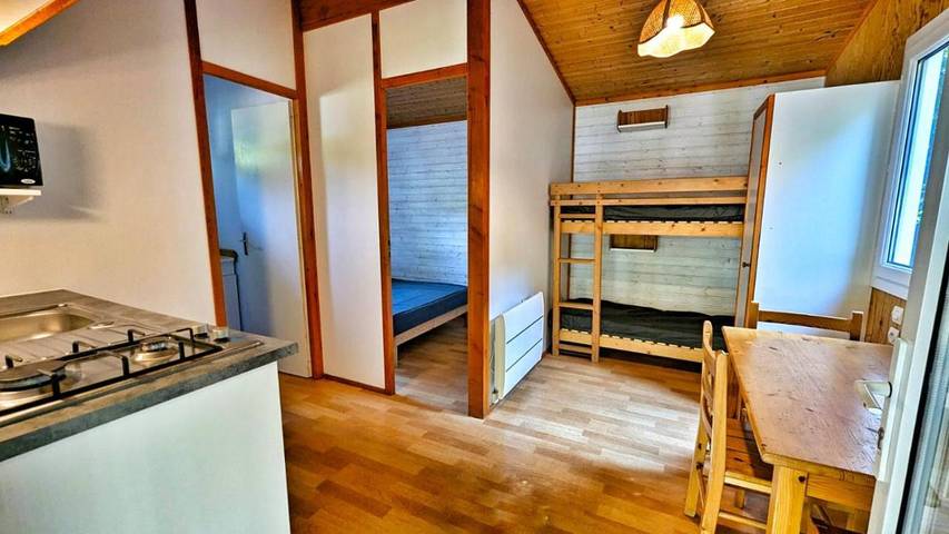 Location de vacances pour 2 personnes, avec jardin à Saint-Julien-du-Verdon - 3