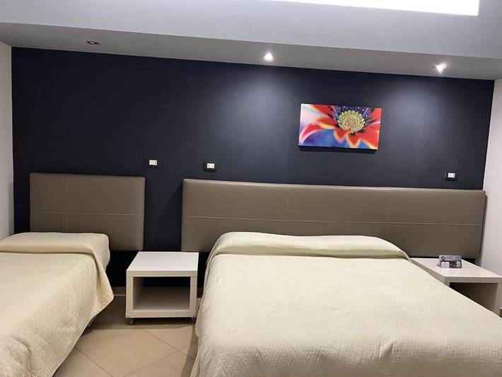 Location de vacances pour 2 personnes, avec vue et balcon à San Giovanni Gemini - 4