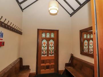 Cottage for 18 People in Ravenglass, Cumbria, Photo 2