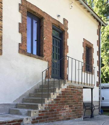 Gîte pour 2 personnes, avec vue ainsi que sauna et jardin à Saint-Junien