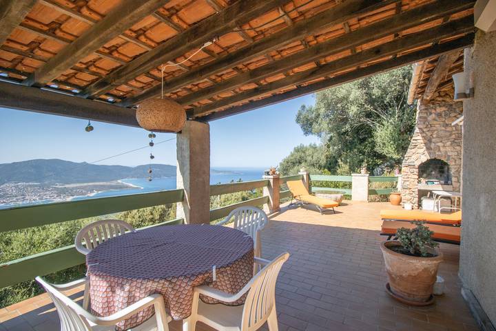 Maison de vacances pour 4 personnes, avec jardin à Olmeto