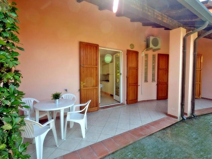 Casa vacanza per 4 persone, con terrazza e giardino, con animali domestici - 1