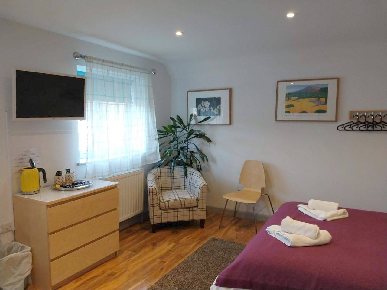 B - Simply Rooms in Stow-on-the-Wold, Gloucestershire