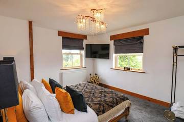Cottage for 10 People in Whitby, North Yorkshire, Photo 3