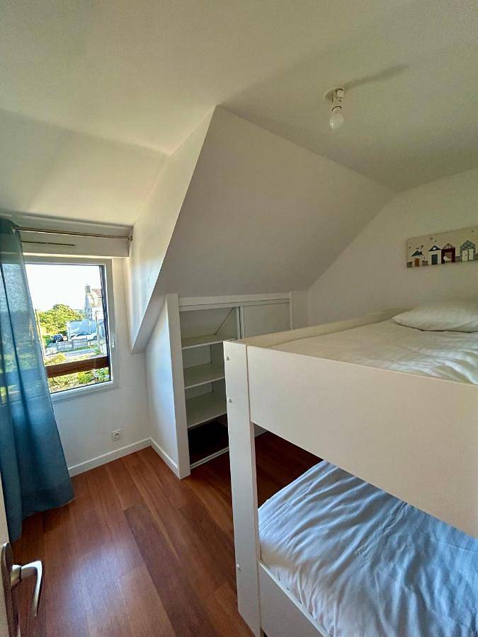 Location de vacances pour 10 personnes, avec terrasse et jardin, animaux acceptés à Saint-Avé - 4