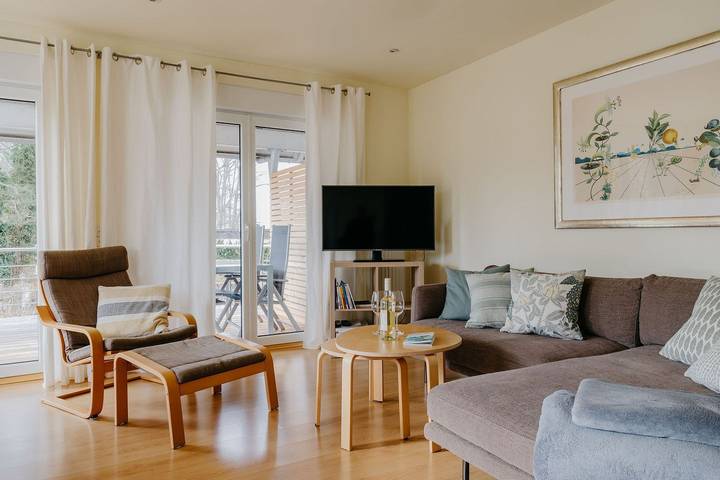 Ferienhaus für 4 Personen, mit Balkon und Ausblick in Unteruhldingen