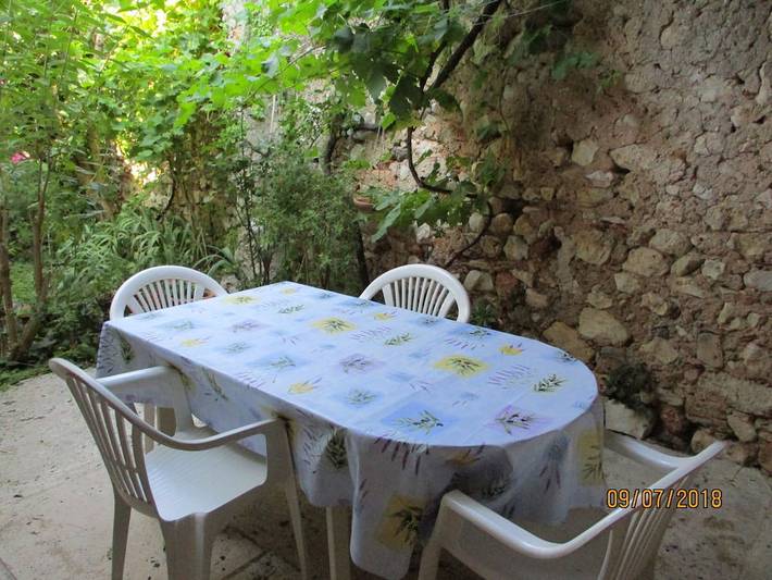Encantadora casa de vacaciones "Mon Rêve" in Régusse, Región Brignoles