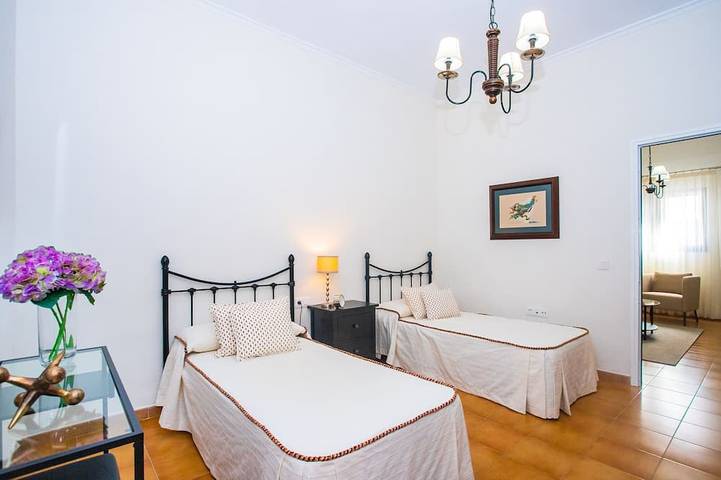 Casa Juana 50 meters from Playa del Reducto and Wifi in Arrecife Centro, Arrecife