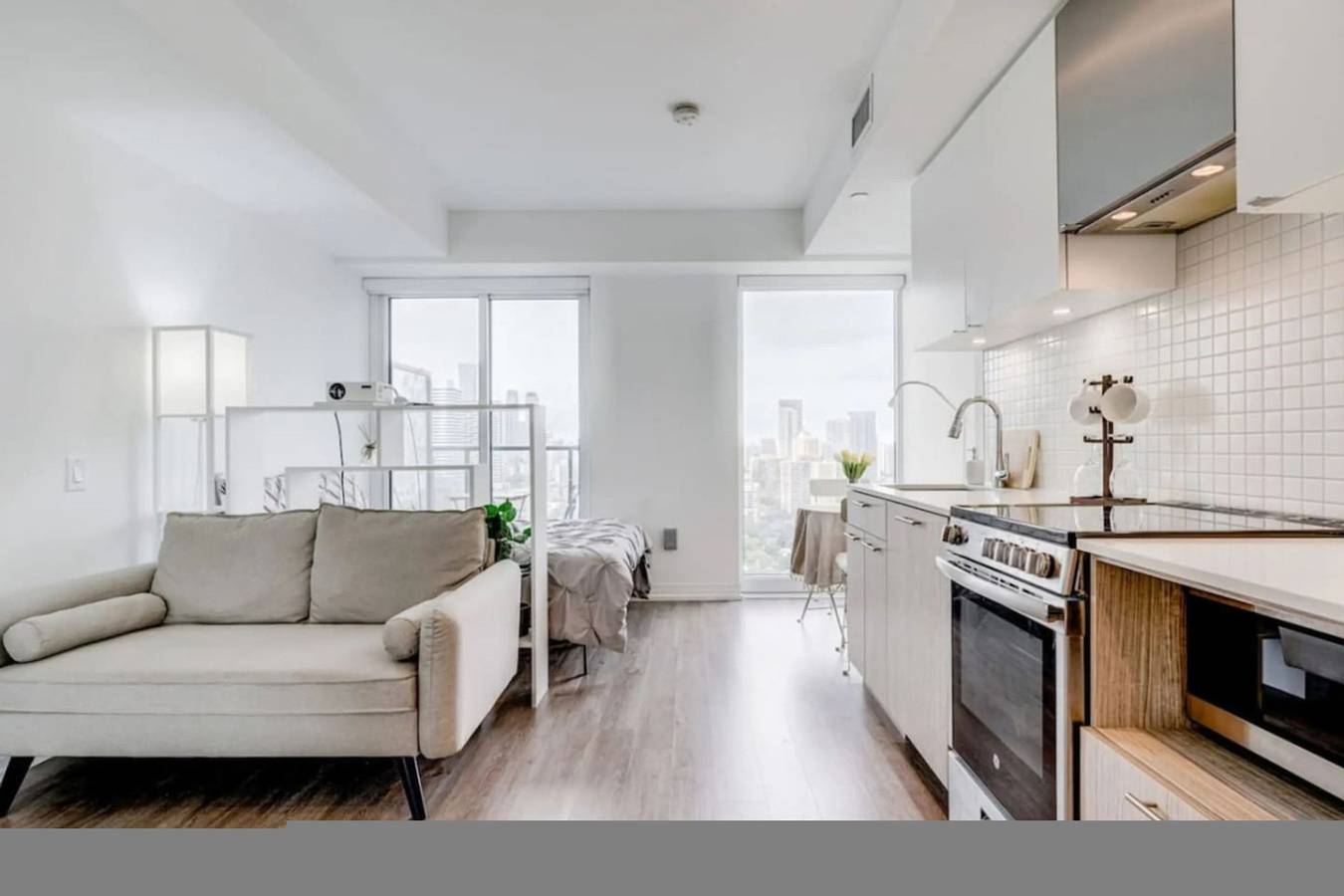 Appartamento intero, 5 Min to Downtown Stylish Studio & Movie Theatre in Toronto, Lago Ontario (Kanada)