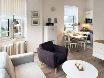 Ferienwohnung für 3 Personen in Wittdün, Nordseeküste, Bild 2