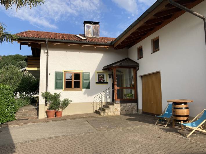 Ganze Ferienwohnung, Ferienwohnung Goas-Alm - Fewo Goas-Alm, bis 4 Pers., Terrasse & Garten, 103qm in Waging am See, Rupertiwinkel