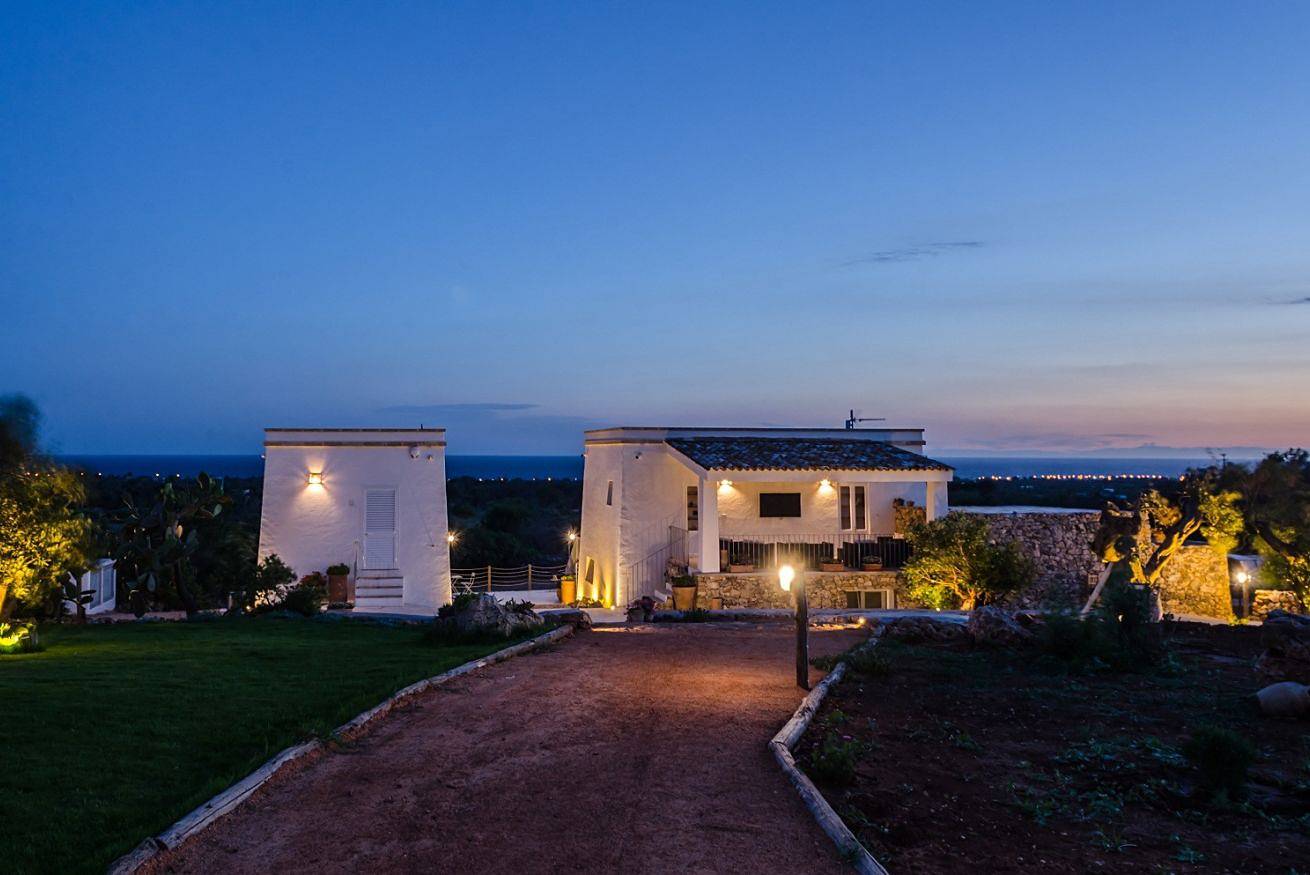 Villa Torre Dell'Alto Mare, Torre piccola in Golfo di Taranto