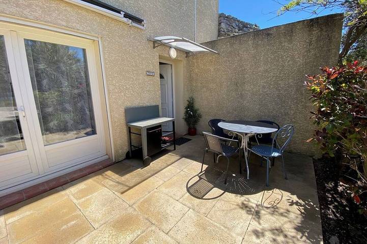 Gîte pour 4 personnes, avec terrasse et jacuzzi, animaux acceptés à Saint-Jean-de-Barrou