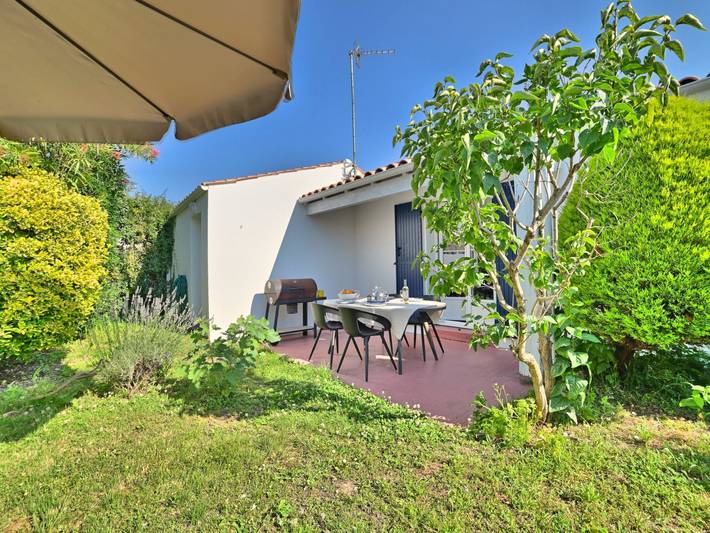 Casa de vacaciones para 6 personas, con terraza y jardín - 1