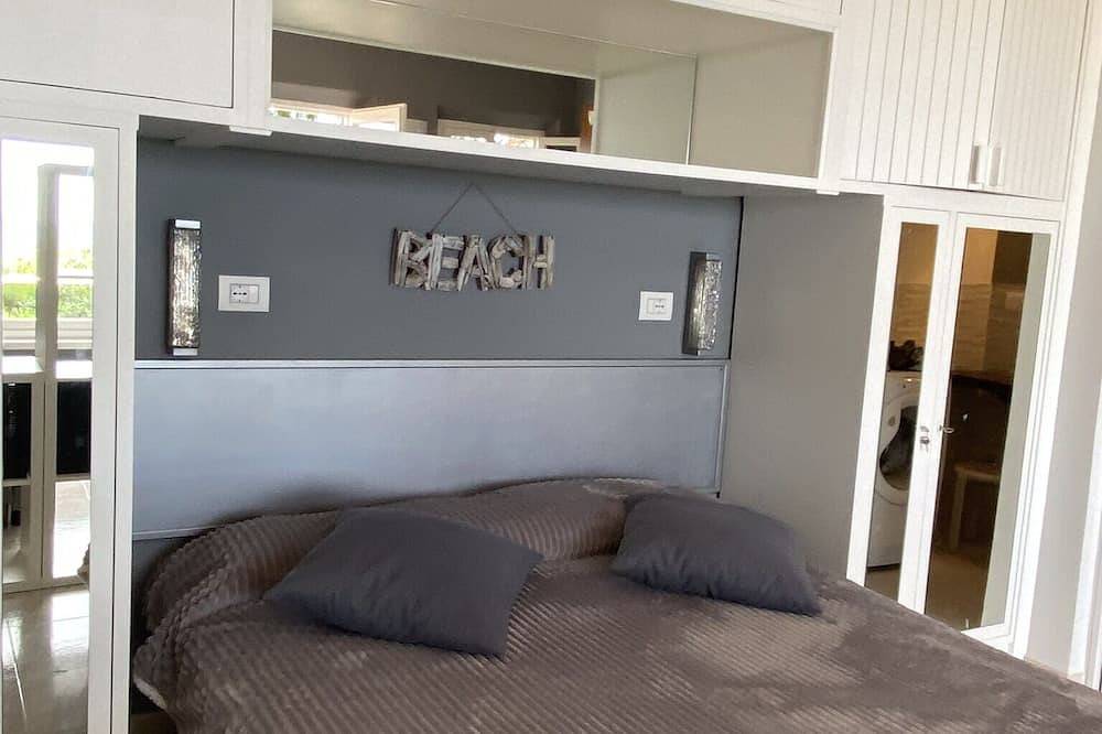 Apartamento entero, Gran estudio con vista al mar. in Portoferraio, Parque Nacional del Archipiélago Toscano