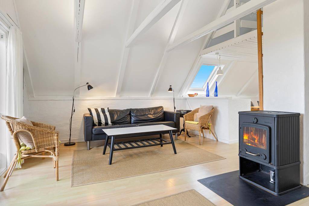 Gut gelegenes Ferienhaus mit Blick über die Dünenlandschaft in Ringkøbing, Holmsland Klit