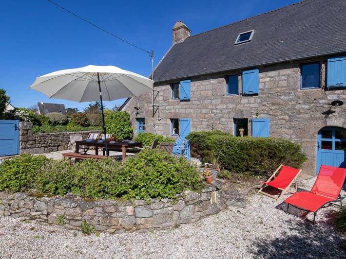 Ferienhaus für 9 Personen, mit Terrasse und Garten - 1