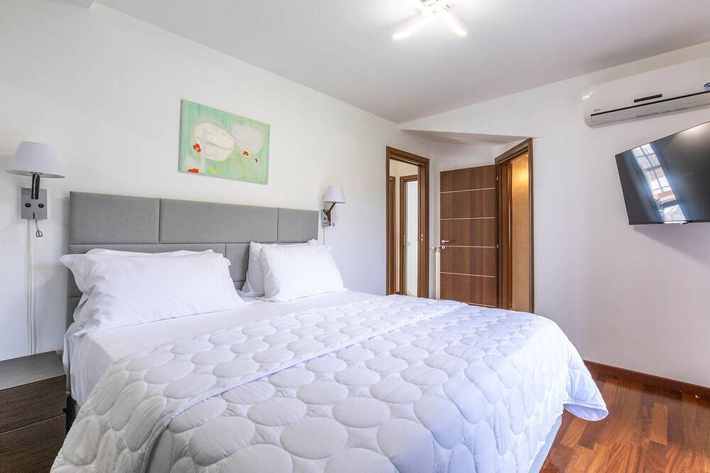 Meravigliosa casa con 3 camere da letto. in Caserta, Provincia di Caserta