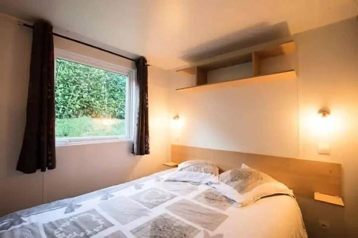 Mobil home pour 5 personnes à Crêches-sur-Saône - 2