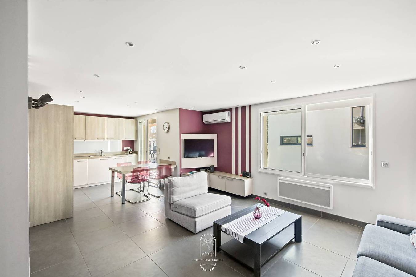 Apartamento vacacional entero, 2ème étage Coquet 3 pièces 3 étoiles à 700m la mer Pk Clim Wifi in Le Pradet, Costa mediterránea (Francia)