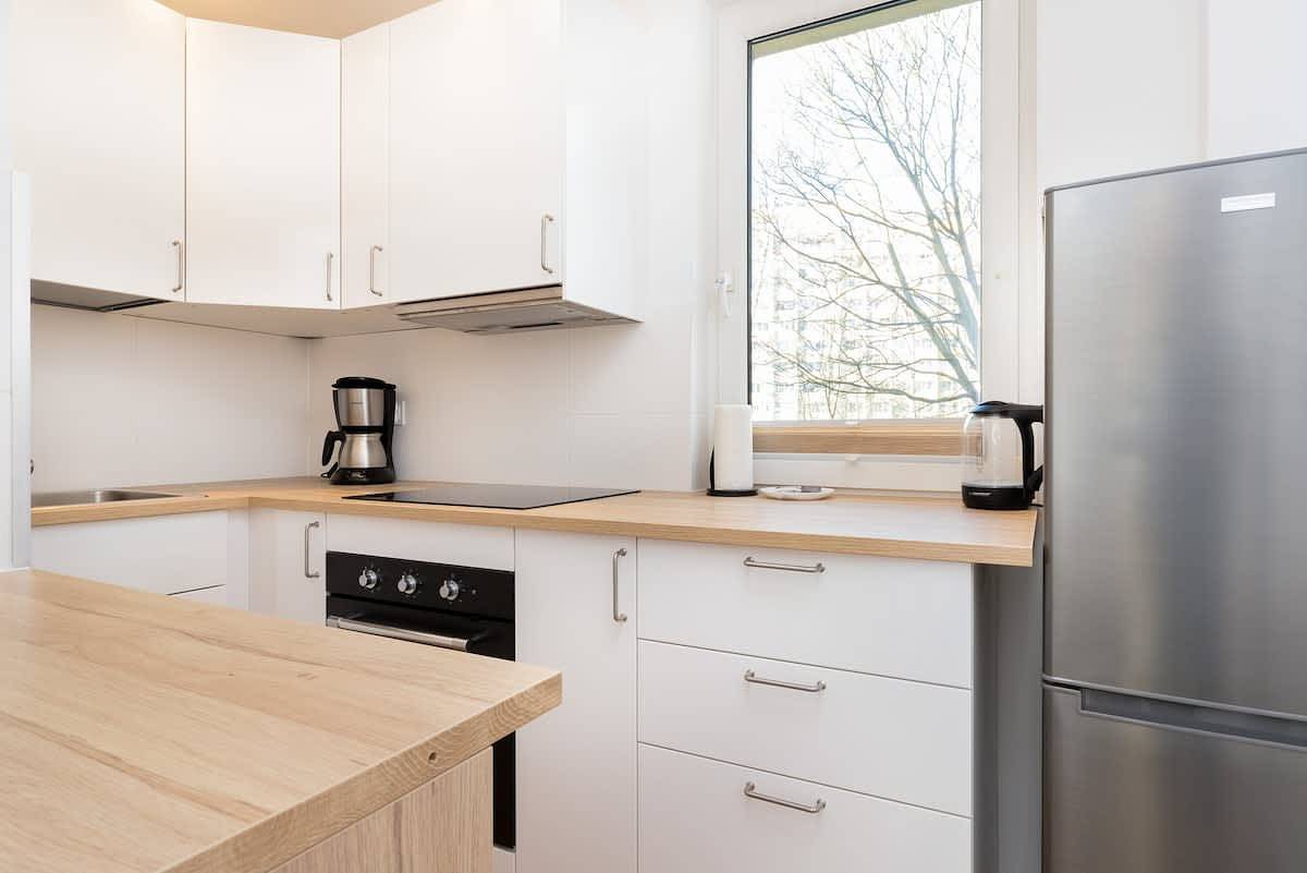 Hel leilighet, Bright Apartment with Balcony | Close to Reagan Park in Przymorze, Gdańsk