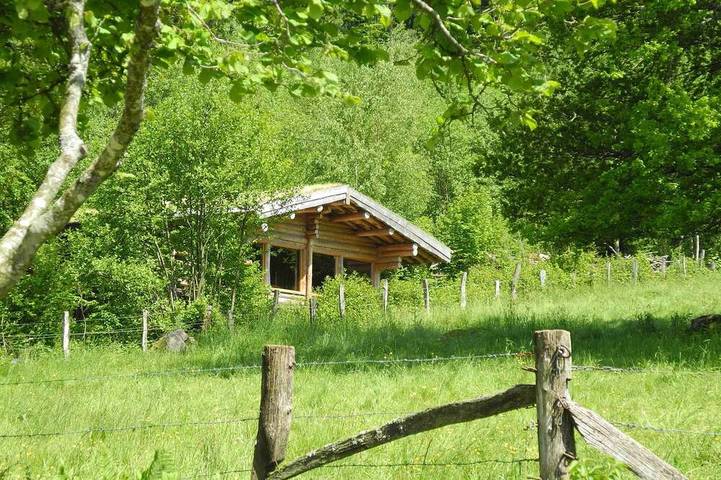Gîte pour 5 personnes, avec Balcon ainsi que Jacuzzi et Sauna à Tendon (Vosges)