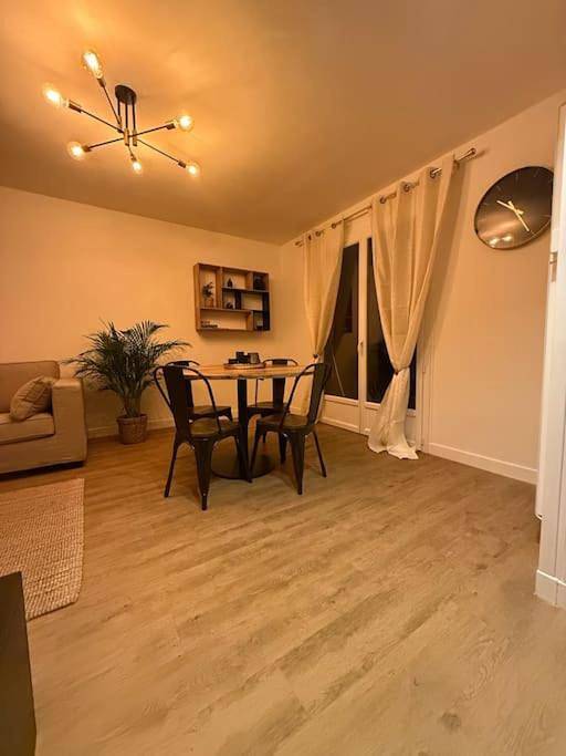 Gîte pour 5 personnes, avec balcon à L'Arbresle - 4