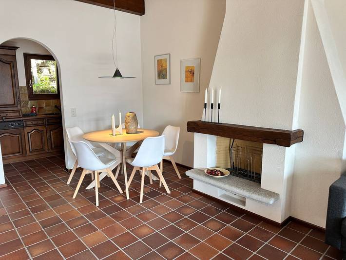 Ferienwohnung für 4 Personen, mit Balkon und Seeblick in Brissago - 3