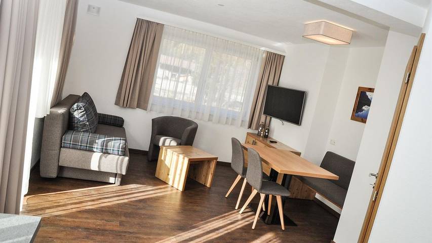 Gîte pour 4 personnes, avec jardin à Steeg - 2