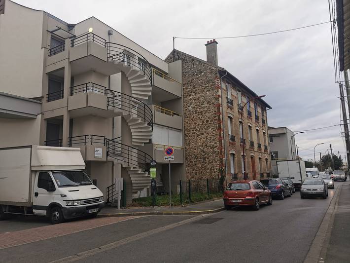 Chambre Zen – Porte Verte 3 🇫🇷 in Bezons, Val-d'Oise