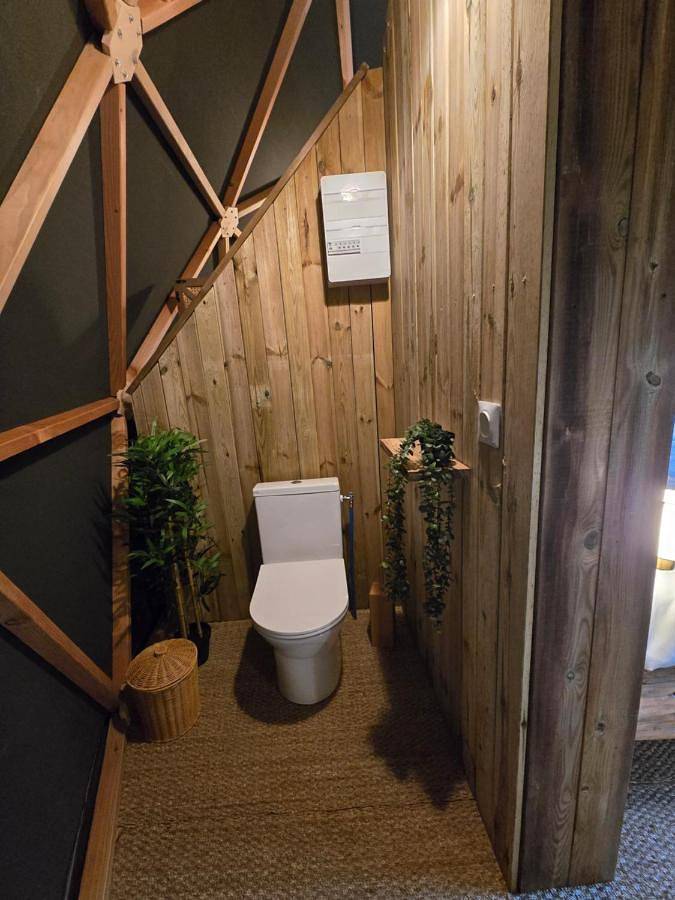 Tente pour 2 personnes, avec terrasse et jacuzzi dans Oise - 3