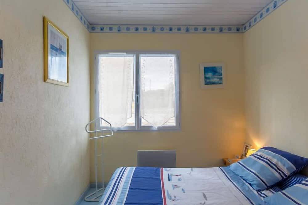 La Glycine by Interhome in Lampaul-Plouarzel, Brest region