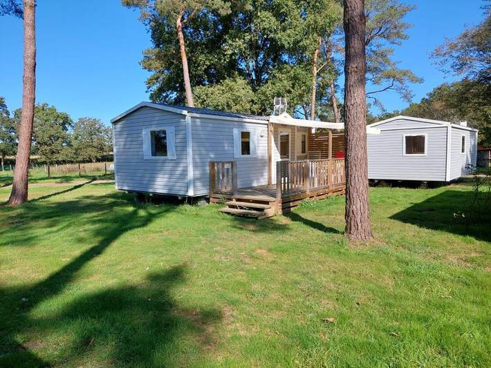 Camping pour 5 personnes à La Boissière-de-Montaigu