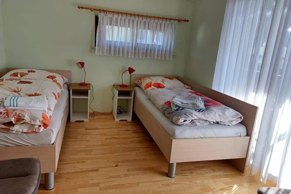 Ganze Wohnung, Ferienwohnung Taggenbrunn Blick in Sankt Veit an der Glan, Mittelkärnten