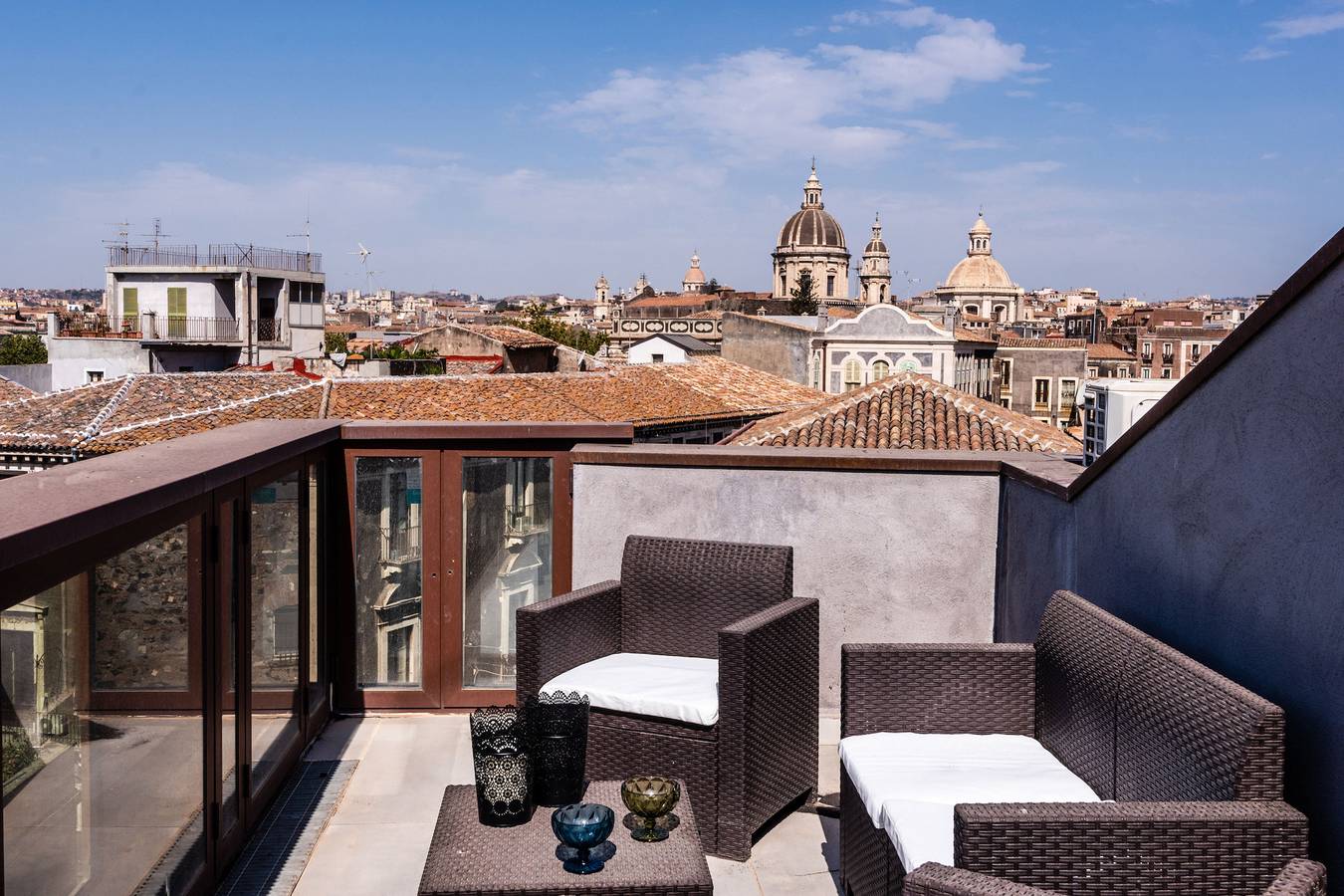 Ganze Wohnung, Vecchio Bastione with Terrace - Rs in Catania, Catania Provinz