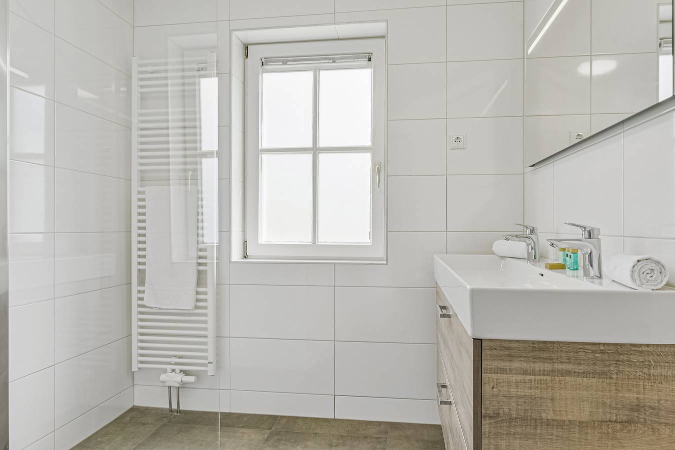 Landal Hunerwold State — 6-persoons bungalow in Wateren, Regio Zwolle