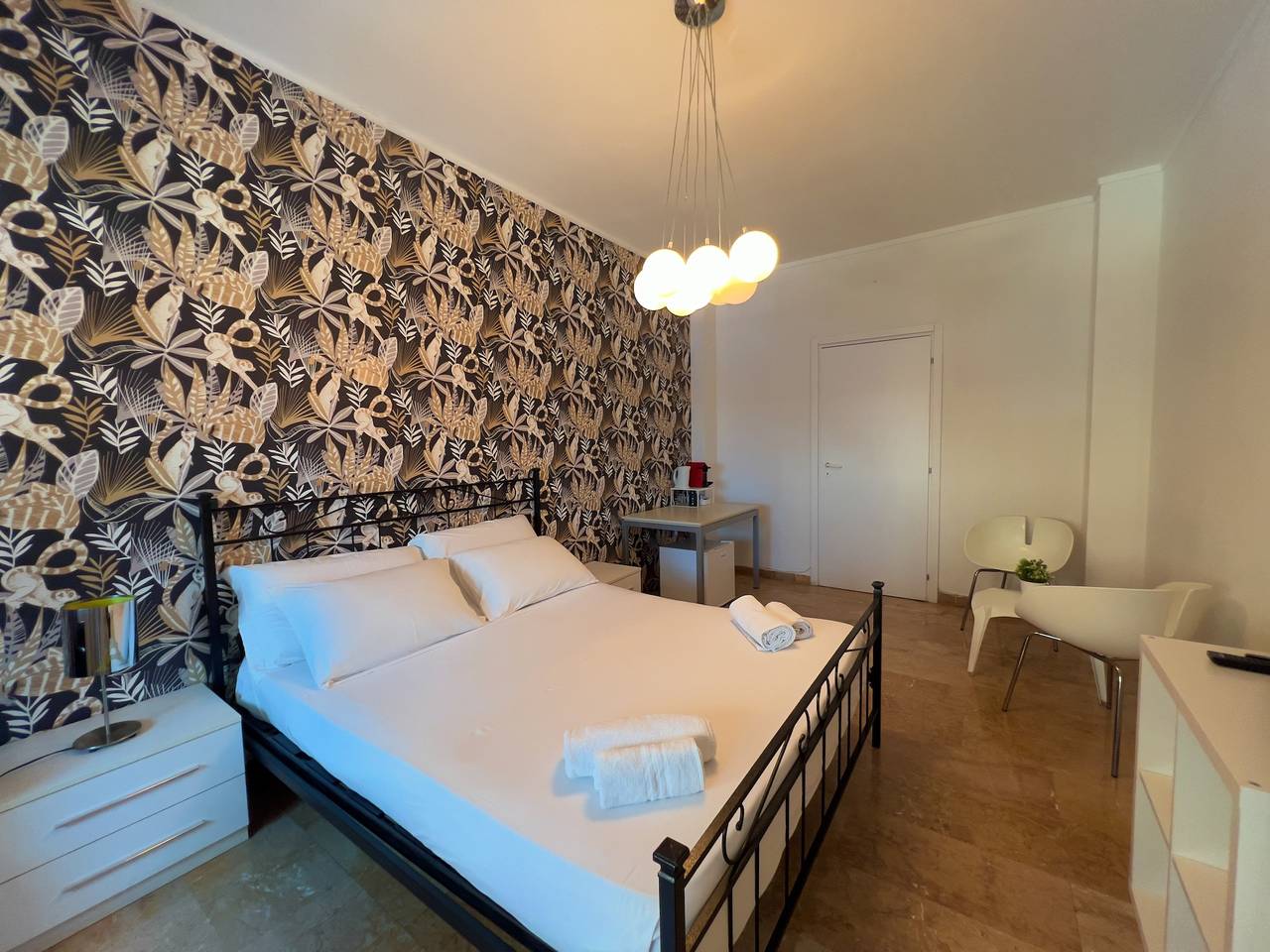 Guest House Seveso 40 - Stanza 4 in Milano, Provincia di Milano