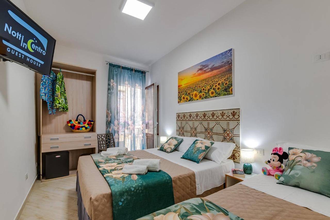 Nottincentro -Guest House- in Sciacca, Provincia di Agrigento