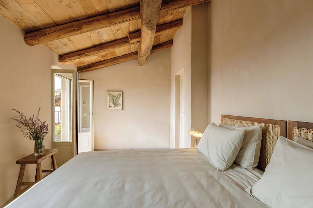 Mon Suite  in Monforte d'Alba, Langhe