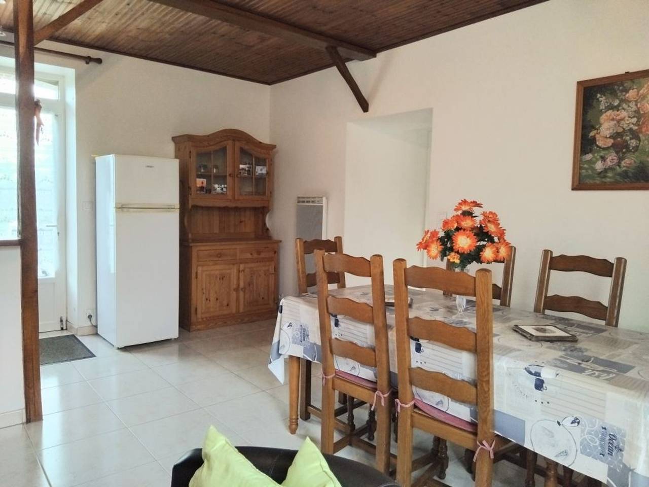 Gîte traditionnel rénové avec jardin clos et Wi-Fi, 3 chambres, proche de La Garnache, Vendée. in La Garnache, Vallée de la Loire