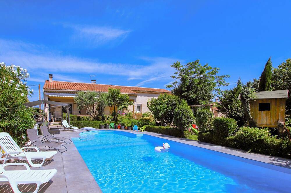 Acogedora casa en Bedarrides in Bédarrides, Vaucluse