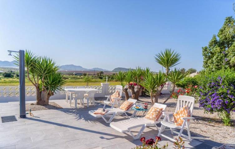 Gîte pour 2 personnes, avec piscine ainsi que terrasse et jardin à Lorca - 4