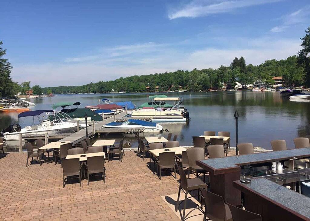 Fresh Bright and Clean Mountainside Villa w free Beach&Pool Access in Hickory Run State Park