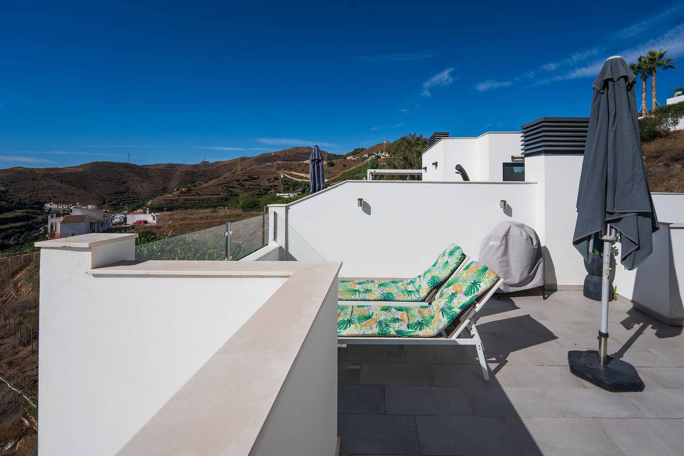 Hel lägenhet, Lägenhet för 4 Personer med balkong in Punta Lara (Nerja), Nerja