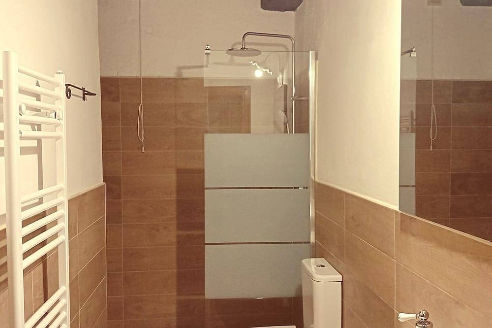 Entire apartment, Apartment on the ground floor of an old private farmhouse from the 1700s in Castiglione del Lago, Lake Trasimeno