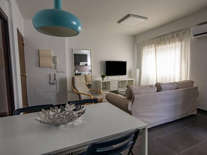 Appartamento vacanze per 4 persone, con terrazza, adatto a famiglie con bambini - 1