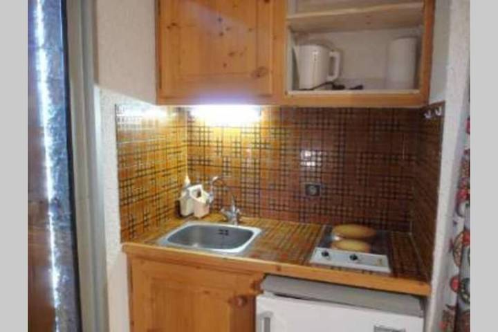 Gîte pour 3 personnes, avec vue et terrasse à Selonnet - 3