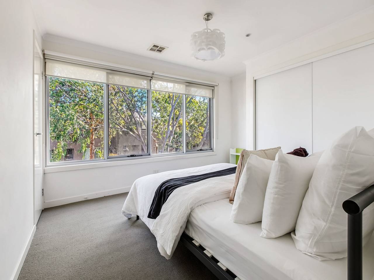 Entire apartment, Family-Friendly Home with Alfresco Patio & Bbq in Melbourne, Maribyrnong City
