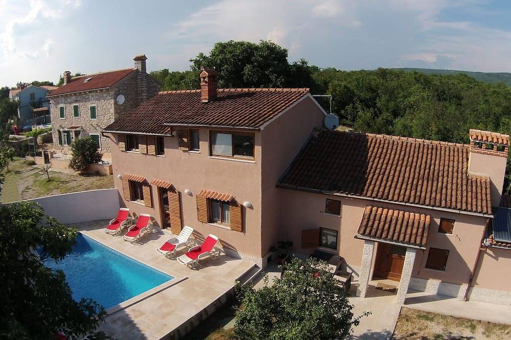 Casa vacanza a Arsia a partire da 153€ a notte